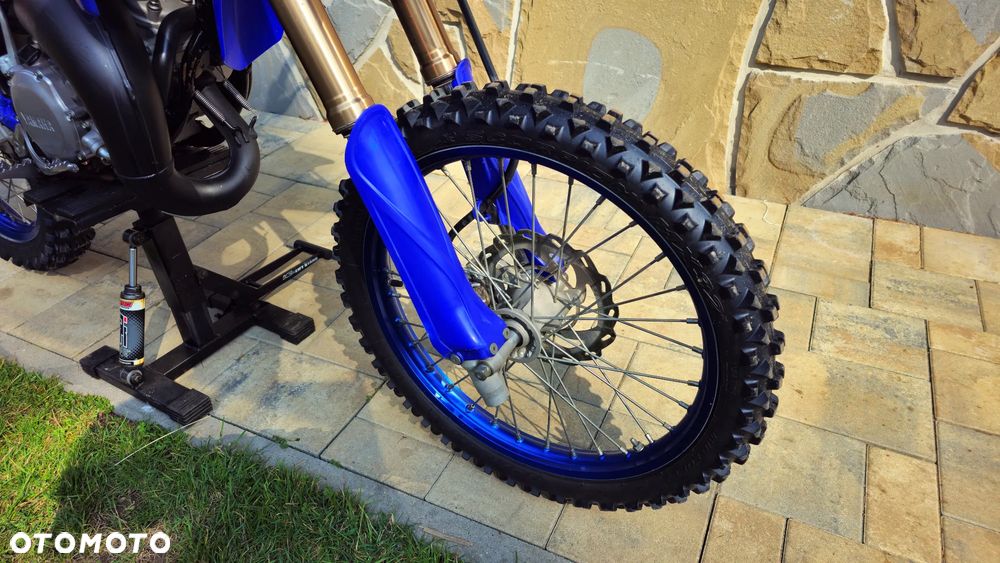 Yamaha YZ - 7