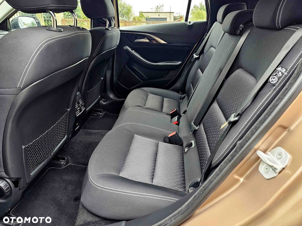Infiniti Q30 1.6t Premium - 15