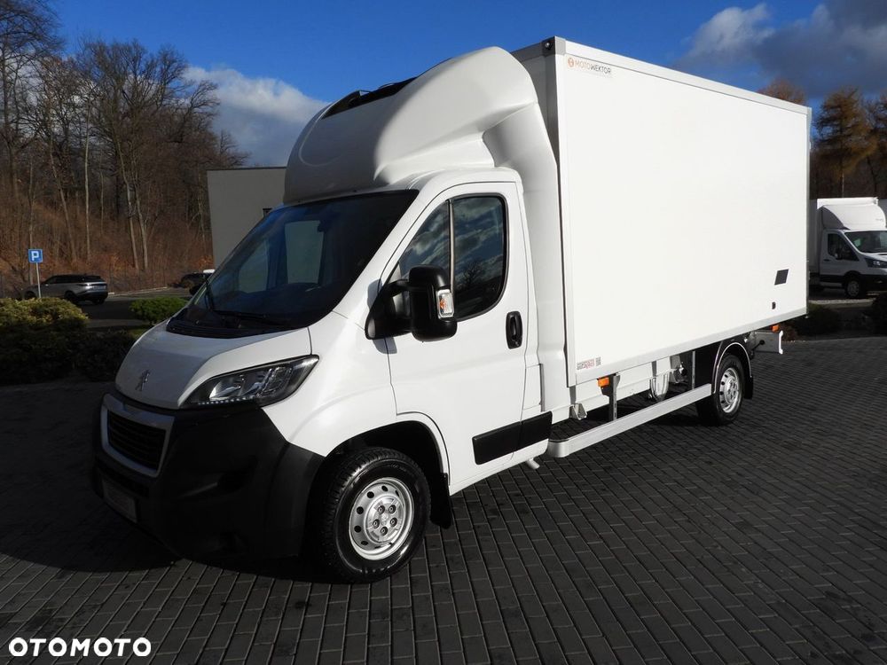 Peugeot BOXER CHŁODNIA KONTENER 0*C 8 PALET TEMPOMAT LEDY KLIMATYZACJA  140KM - 17