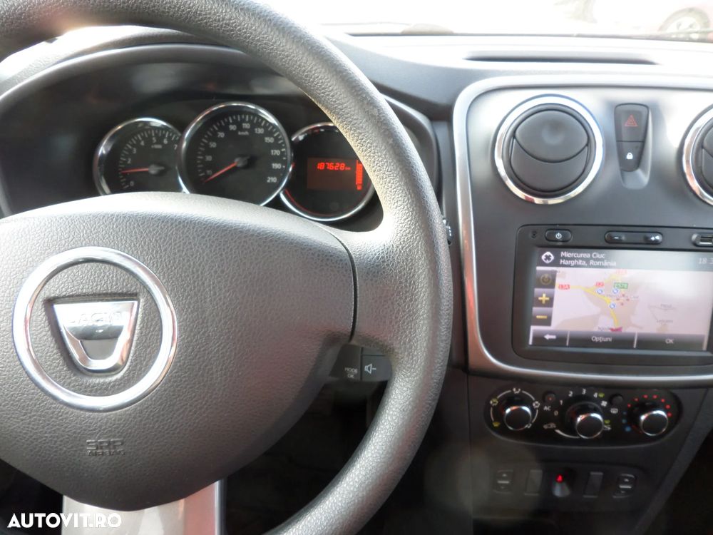 Dacia Sandero TCe 90 Laureate - 32