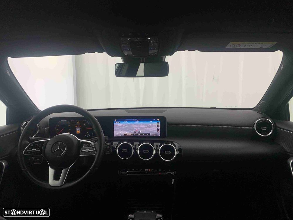 Mercedes-Benz A 180 Limousine - 12