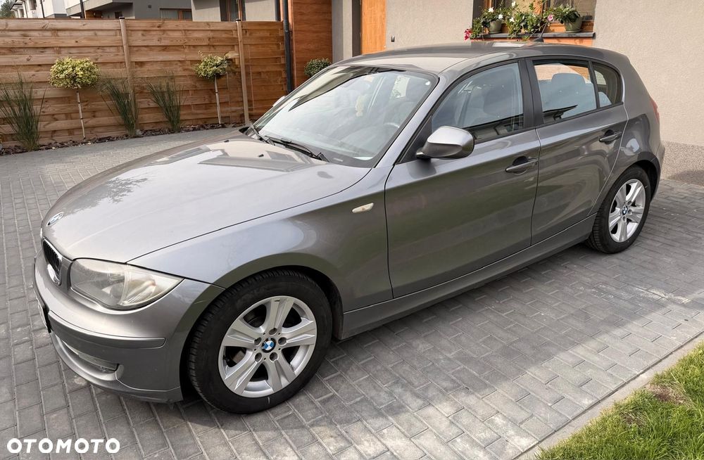 BMW 1 Series 2011 photo 4