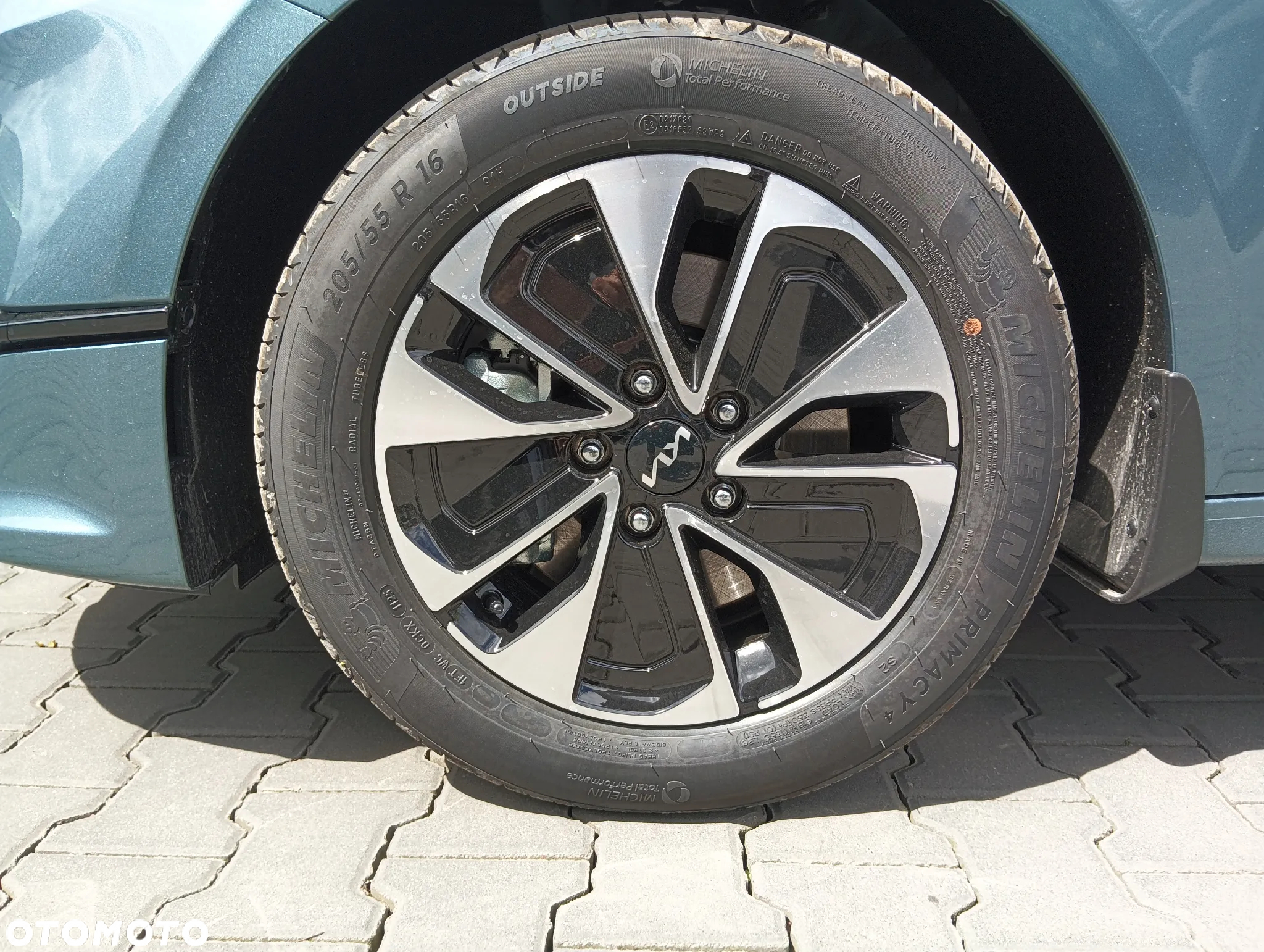 Kia Ceed - 9