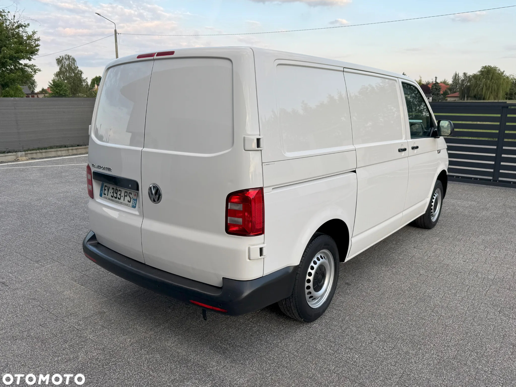 Volkswagen Transporter - 14
