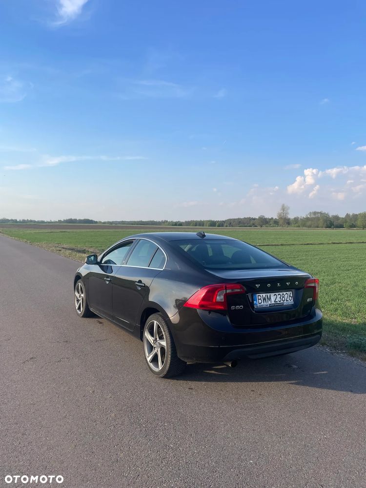 Volvo S60 - 6