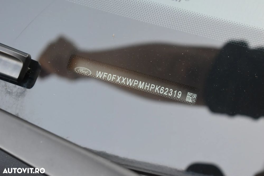Ford Kuga 2.5 Duratec FHEV AWD Vignale - 30