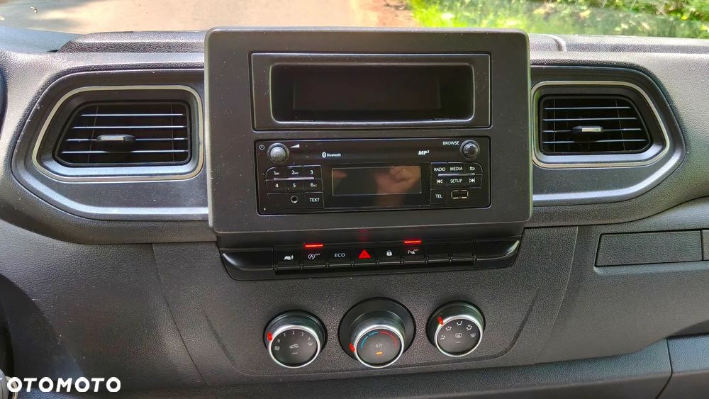 Renault Master - 18