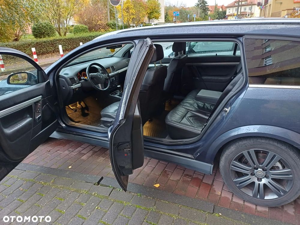 Opel Vectra 1.9 CDTI - 13