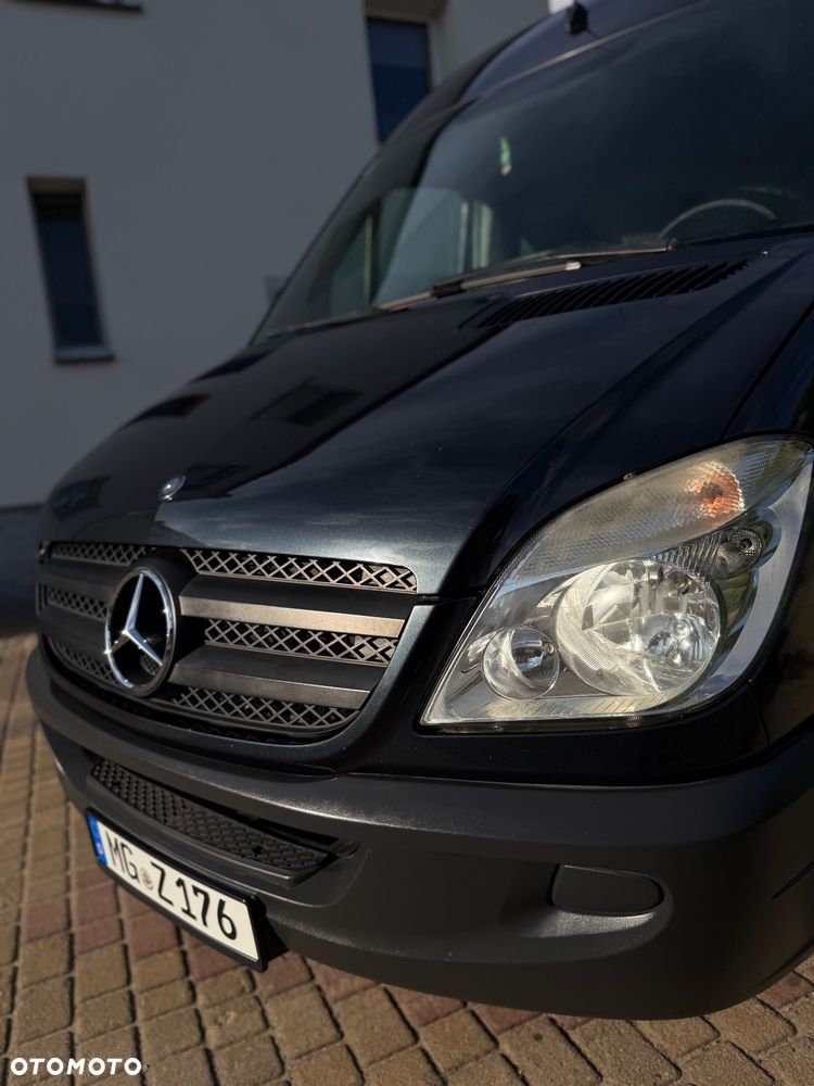 Mercedes-Benz Sprinter - 5