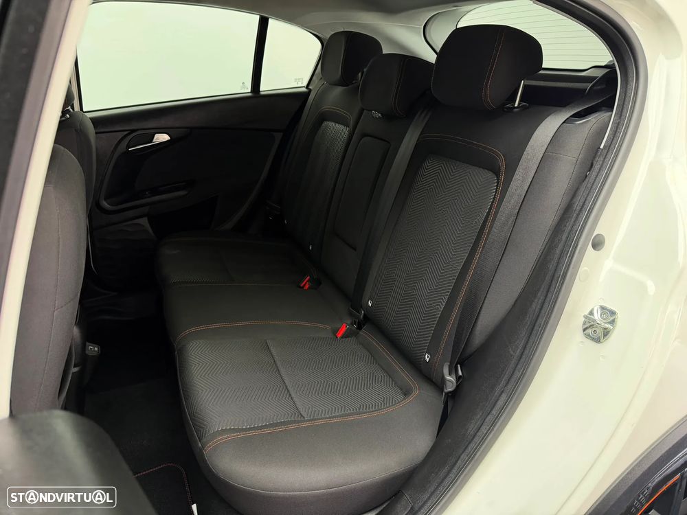 Fiat Tipo 1.0 GSE T3 Garmin - 10