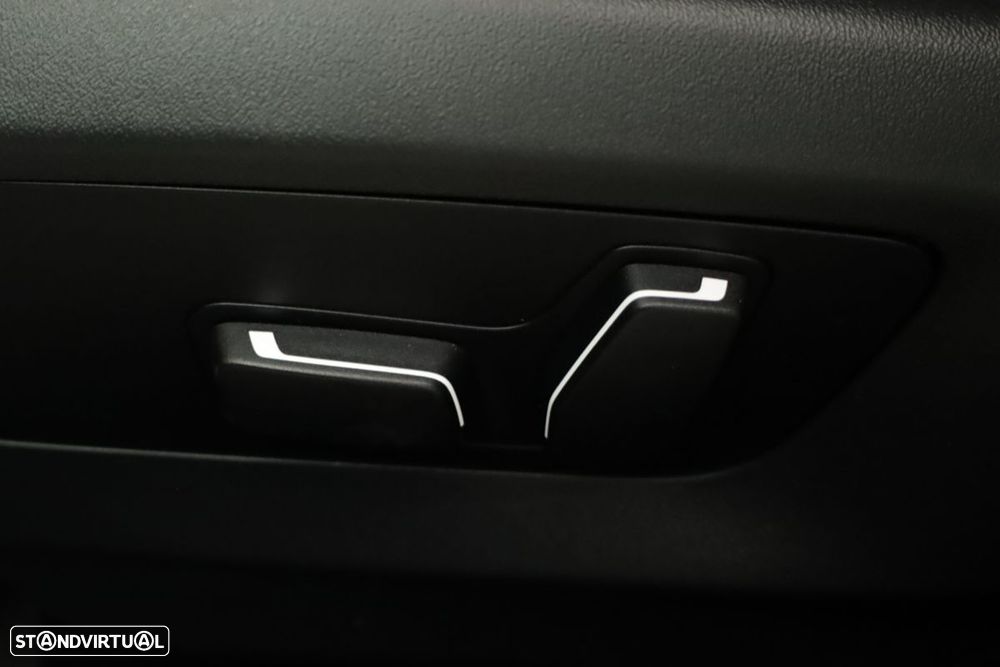 BMW 520 d Pack Desportivo M - 24