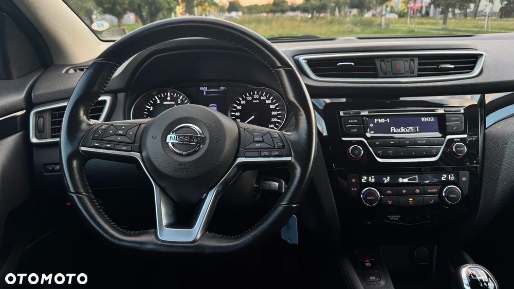 Nissan Qashqai 1.2 DIG-T N-Vision - 8