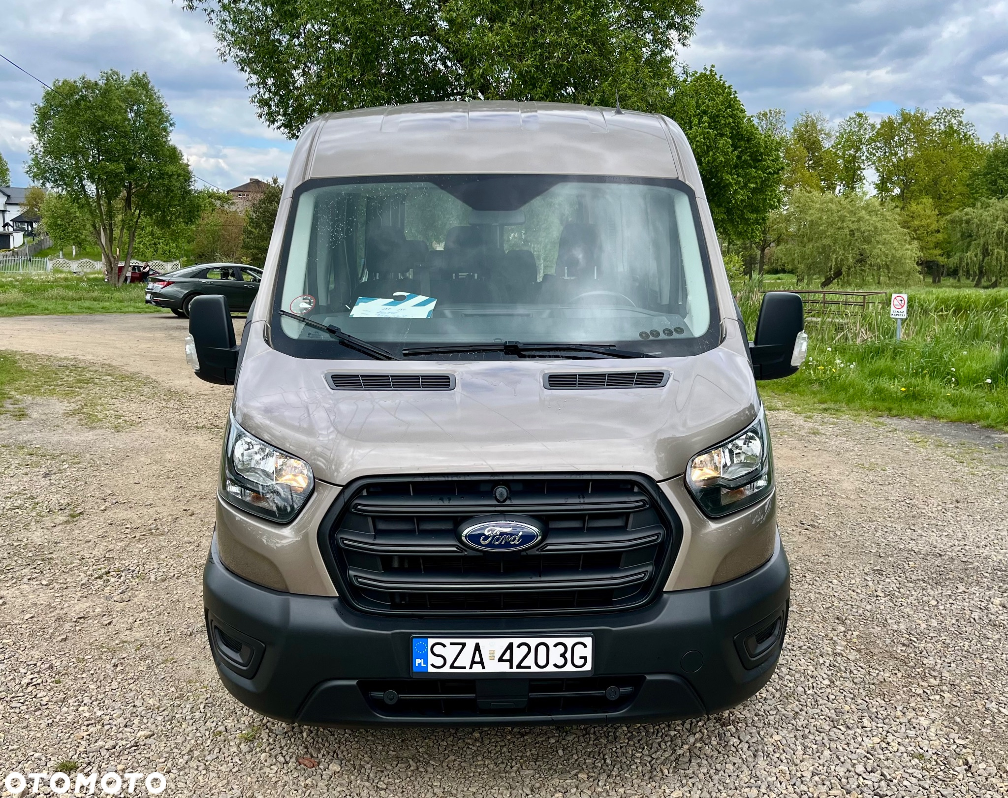 Ford Transit - 11