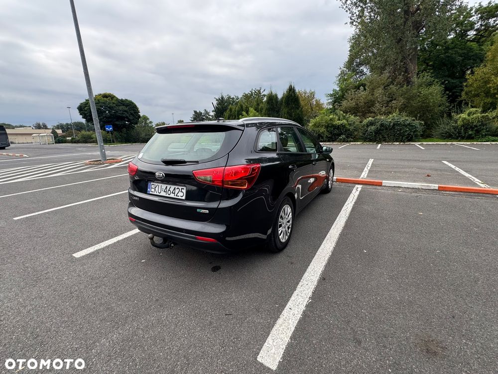 Kia Ceed 1.6 CRDi L - 4