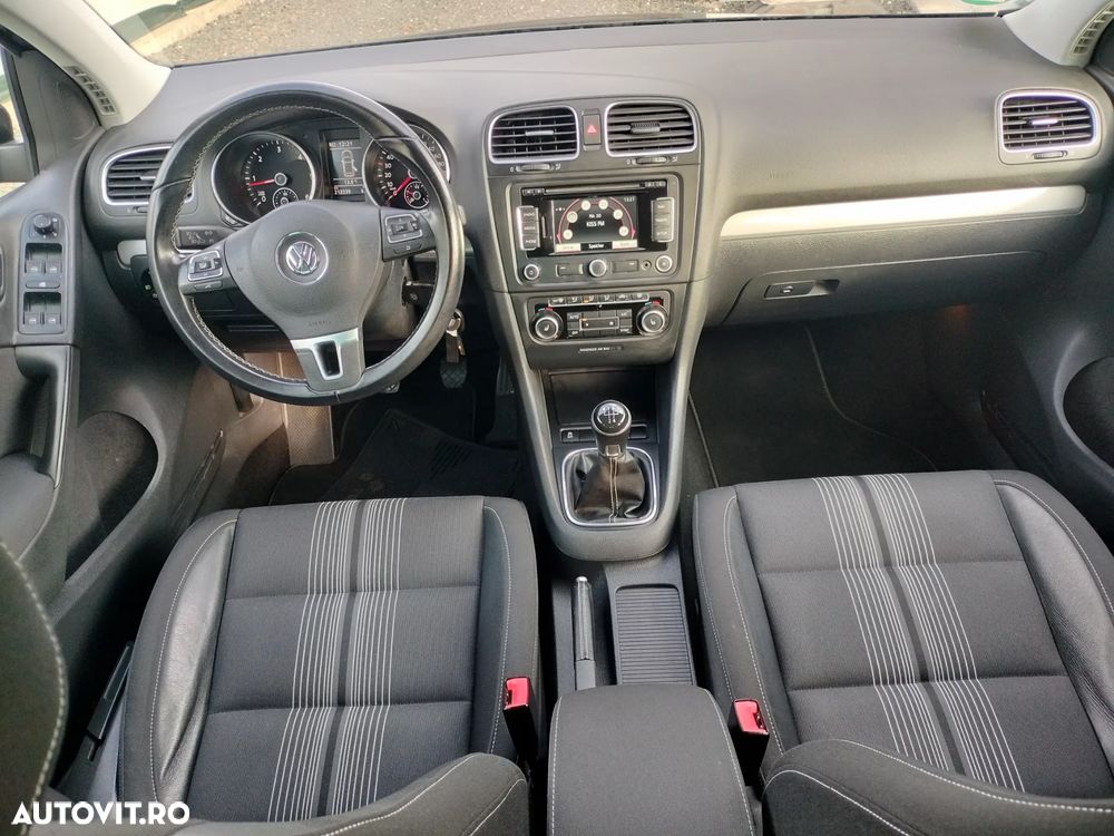 Volkswagen Golf 1.6 TDI DPF Style - 17