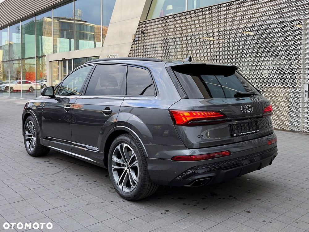 Audi Q7 - 3