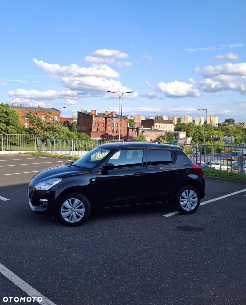 Suzuki Swift 1.2 Dualjet Allgrip Comfort - 2