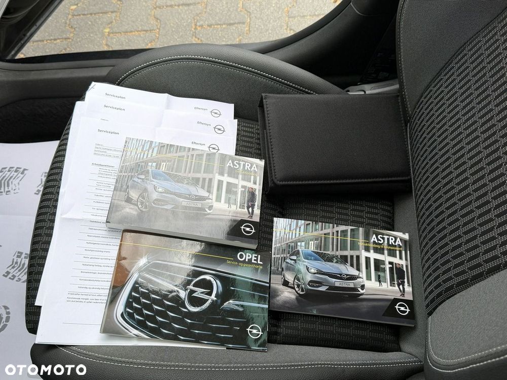 Opel Astra 1.2 T Business Elegance S&S - 24