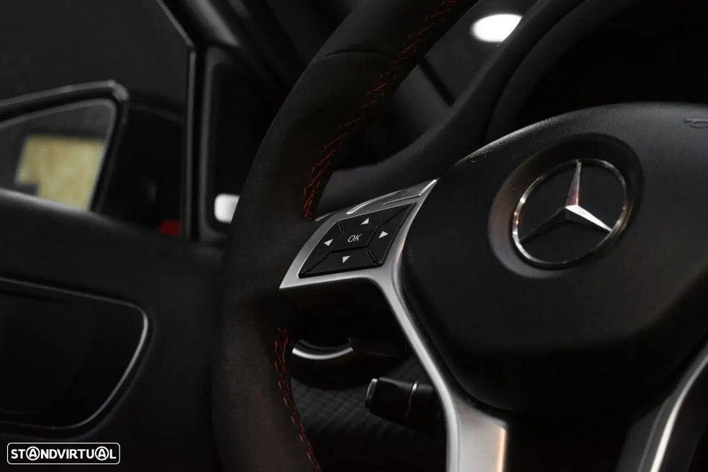 Mercedes-Benz A 45 AMG 4Matic Speedshift 7G-DCT Edition 1 - 35