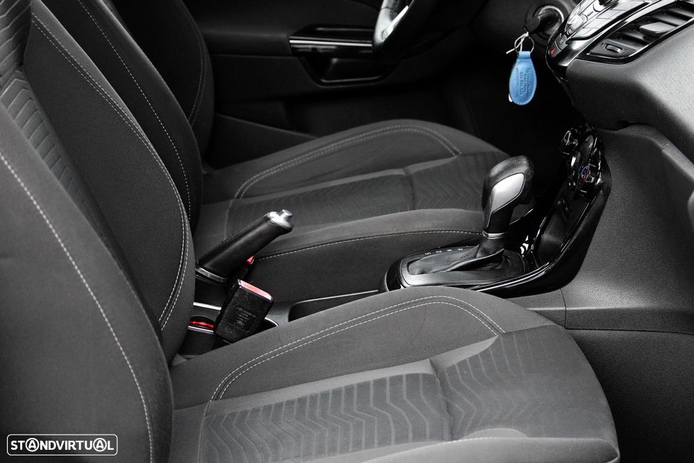 Ford Fiesta 1.0 T EcoBoost Titanium PowerShift - 19