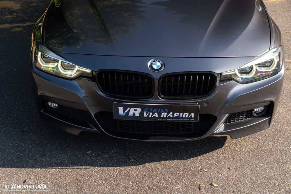 BMW 318 d Pack Desportivo M Auto - 34