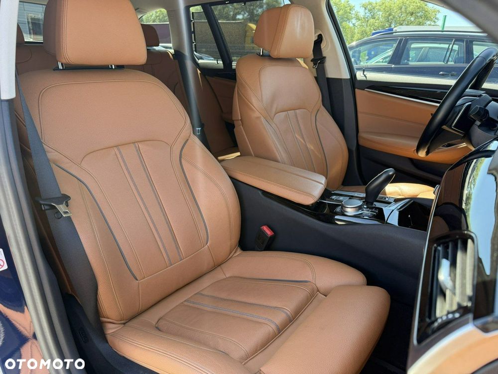 BMW Seria 5 518d Sport Line - 20