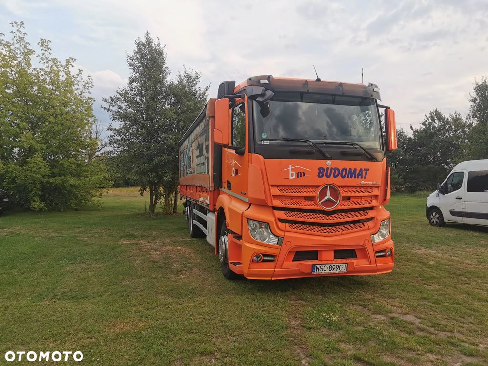 Mercedes-Benz Actros - 14