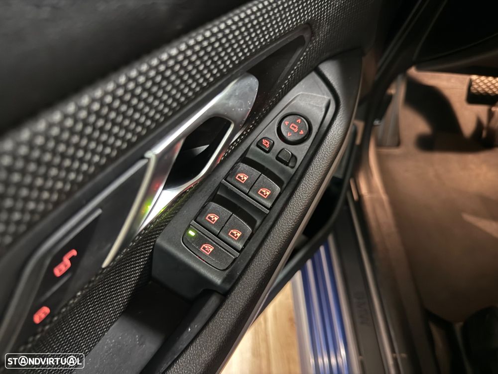 BMW 318 d Line Sport Auto - 31