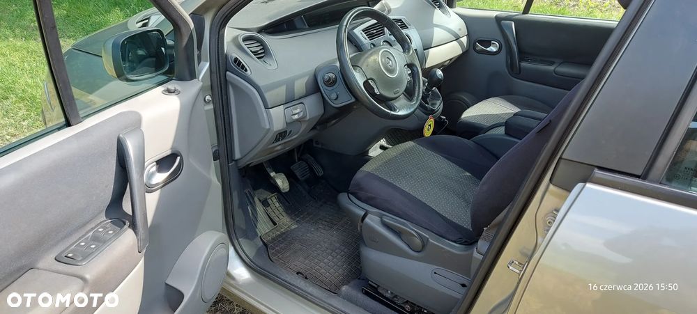 Renault Scenic - 11