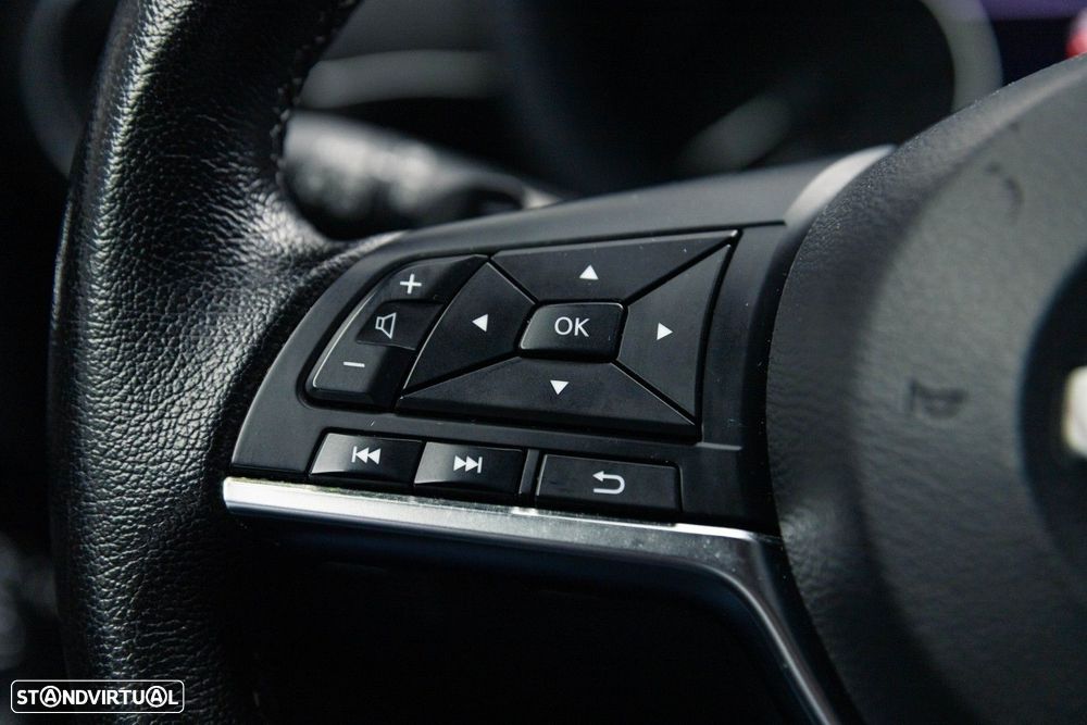 Nissan Juke 1.0 DIG-T N-Design Black DCT - 28