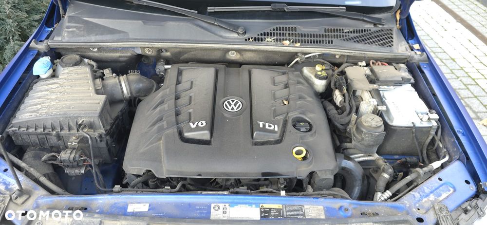 Volkswagen Amarok 3.0 V6 TDi 4MOTION Aventura - 19