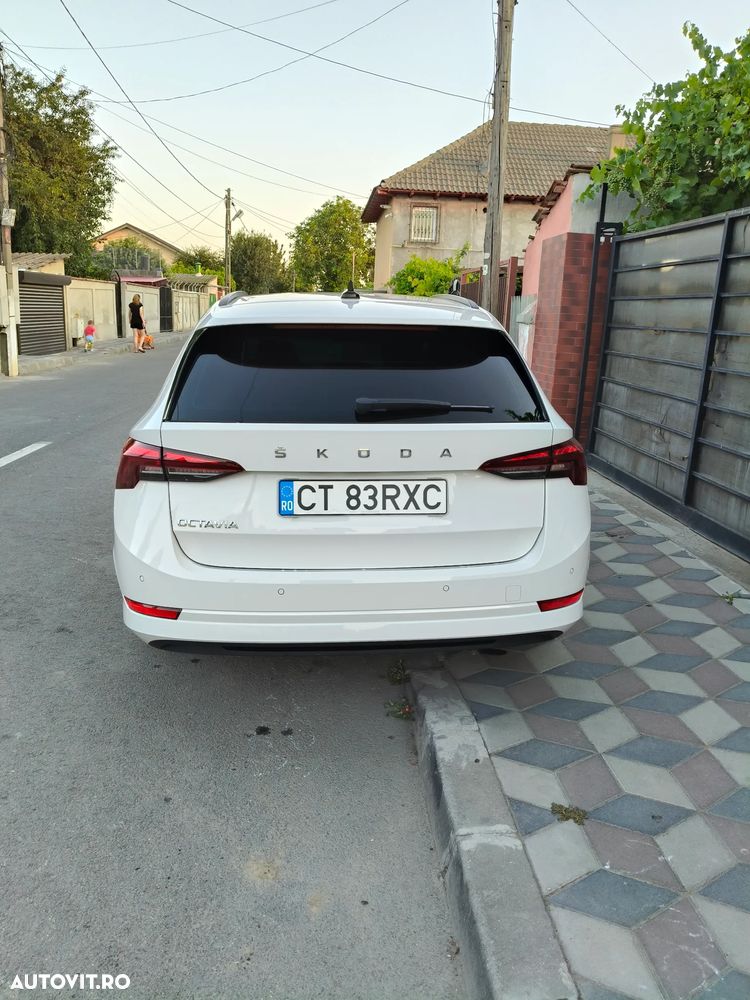 Skoda Octavia 2.0 TDI DSG Style - 4