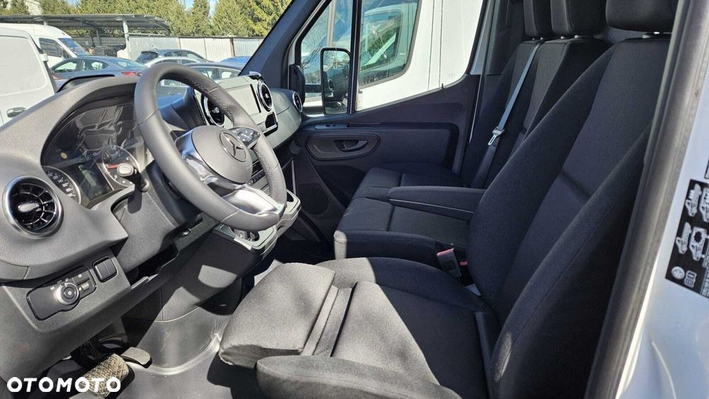 Mercedes-Benz Sprinter Sprinter - 10