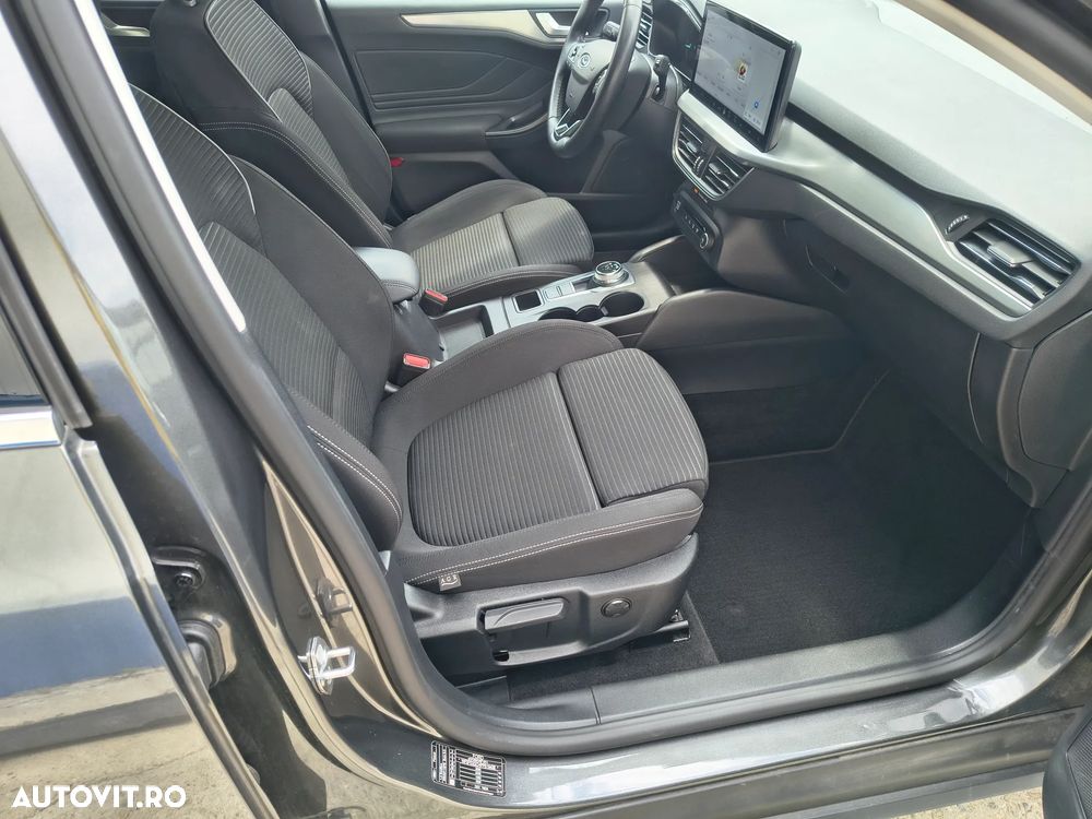Ford Focus 1.5 EcoBlue Start-Stopp-System Aut. TITANIUM - 10
