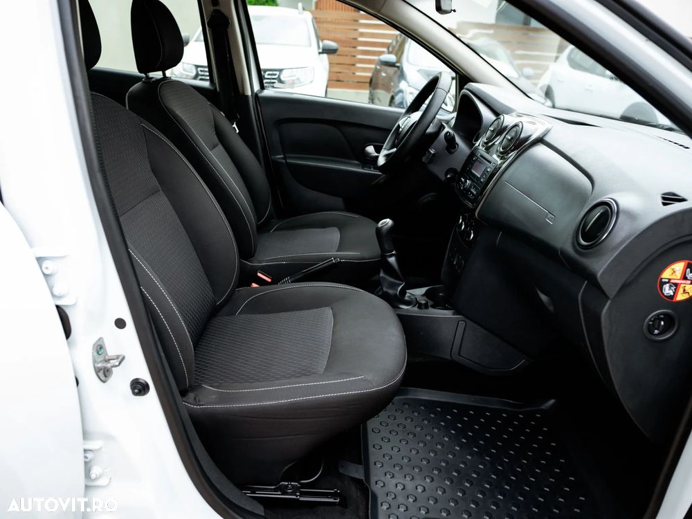 Dacia Logan 1.5 dCi Laureate - 26