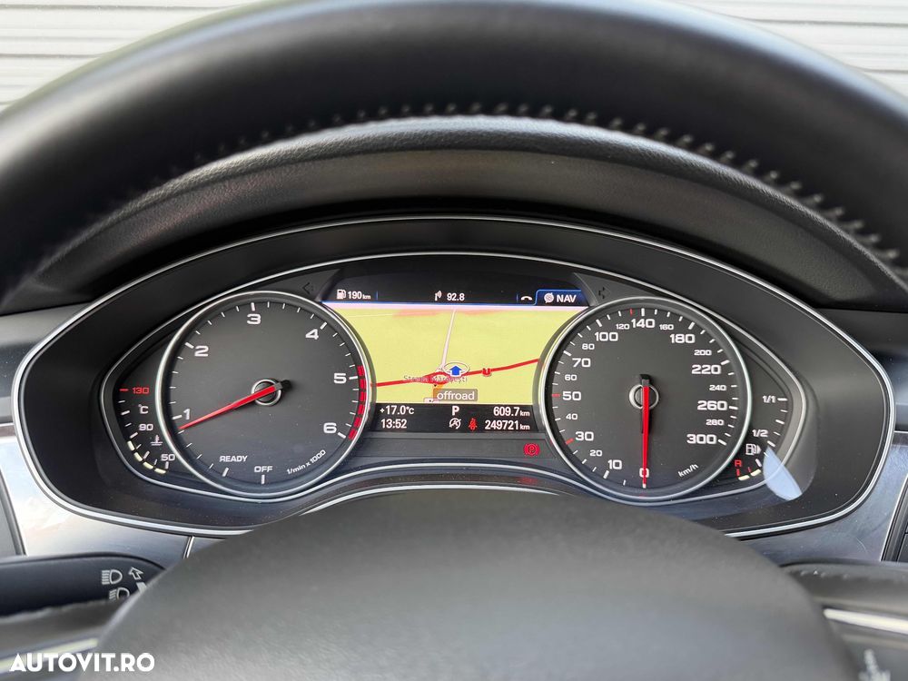 Audi A6 Avant 2.0 TDI quattro S tronic - 25