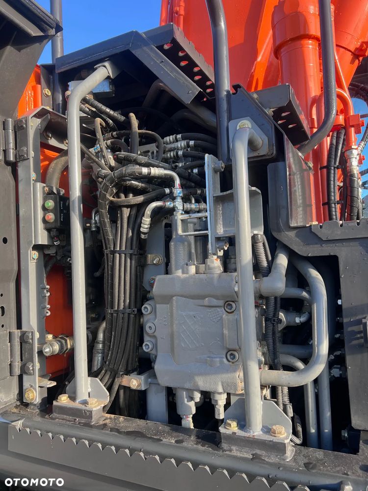 Hitachi ZX 170W-5B 2600 MTH 2 ŁYŻKI OILQUICK POWERTILT - 15