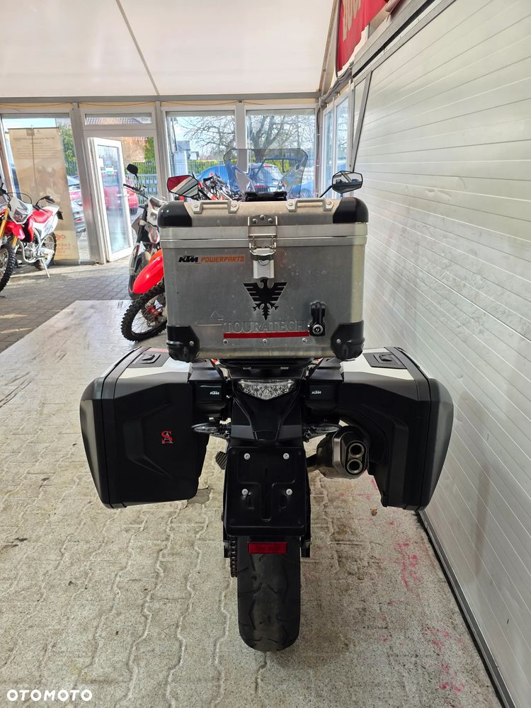 KTM Super Adventure - 12