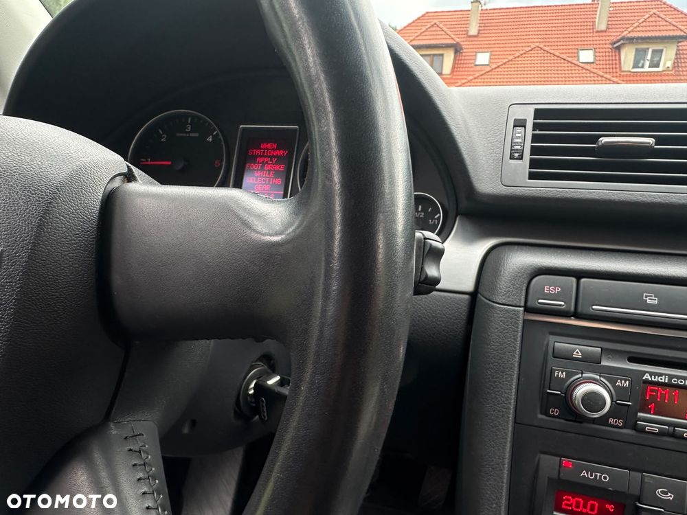 Audi A4 Avant - 25