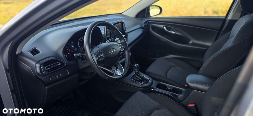 Hyundai i30 1.6 T-GDI Smart DCT - 9