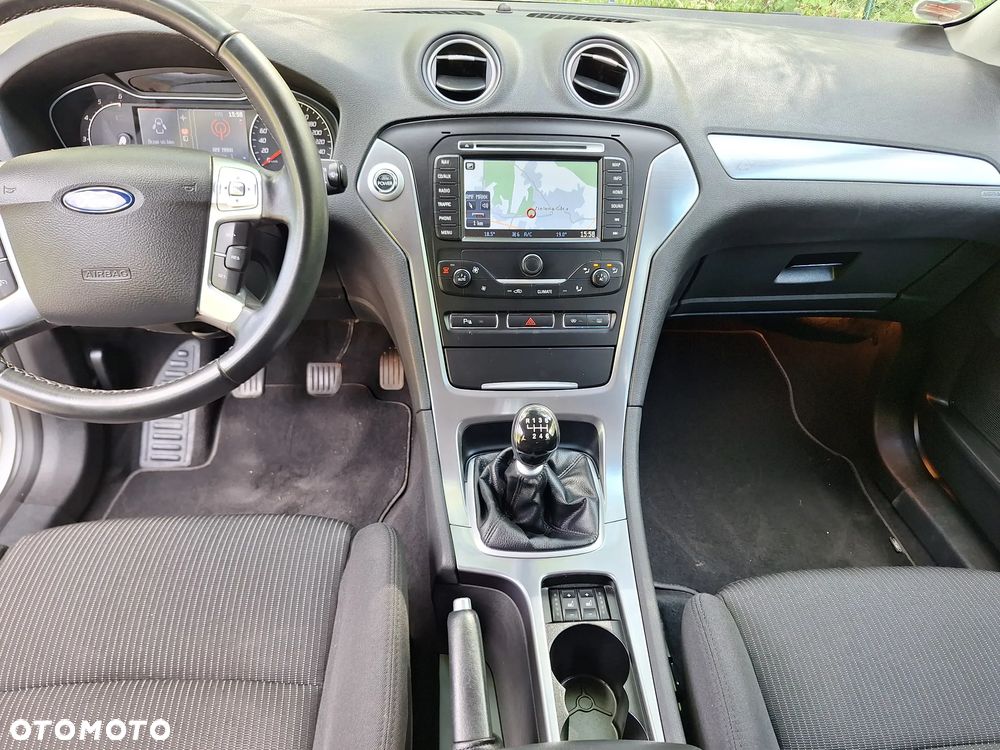 Ford Mondeo 2.0 TDCi Business Edition - 22