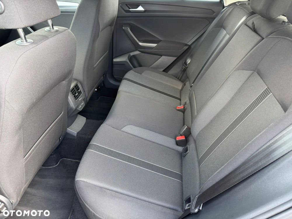Volkswagen T-Roc 1.5 TSI Life DSG - 25