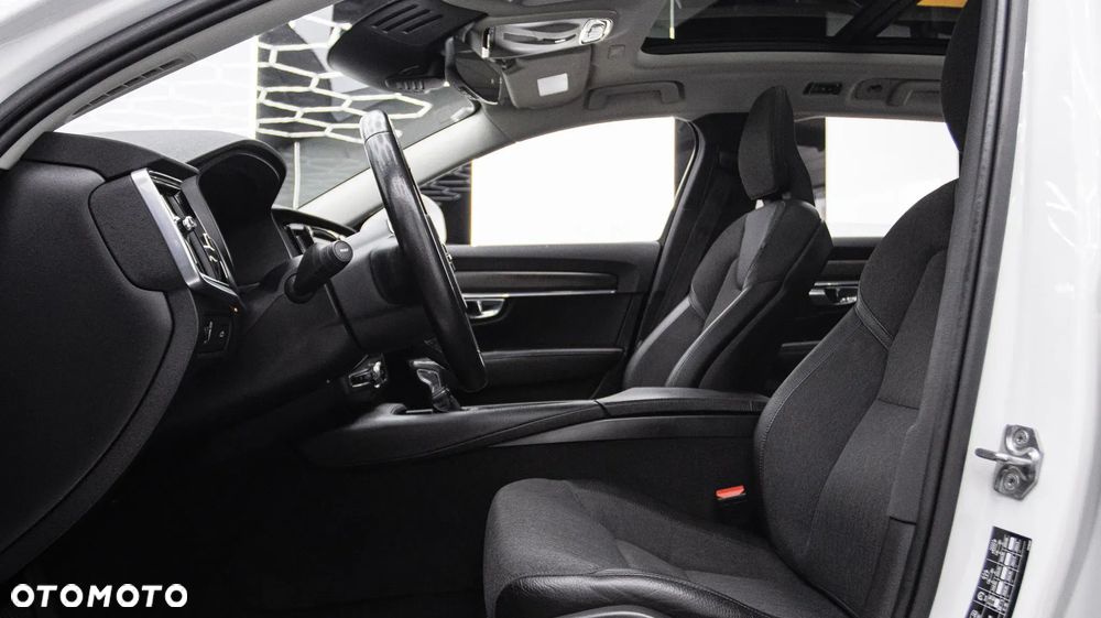 Volvo V90 Cross Country D4 SCR AWD Pro - 19