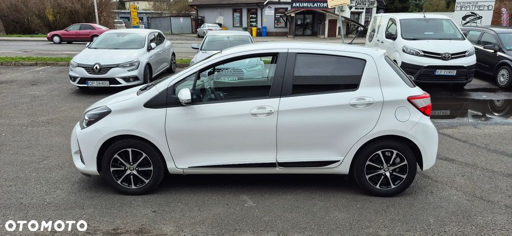 Toyota Yaris - 8
