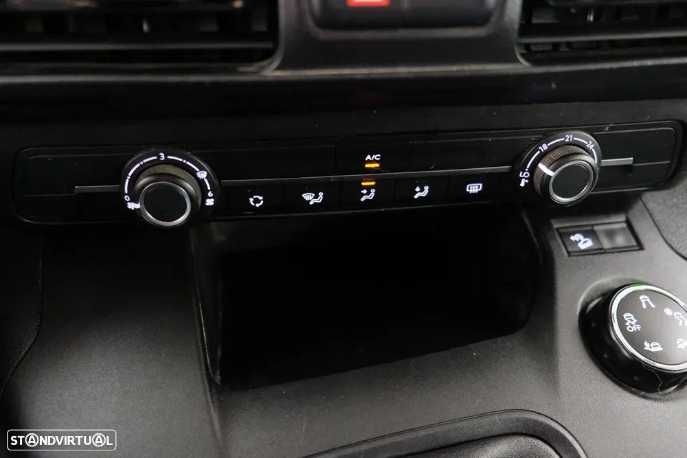 Peugeot Partner L2 1.5HDI 5lugares + carga c/IVA - 25