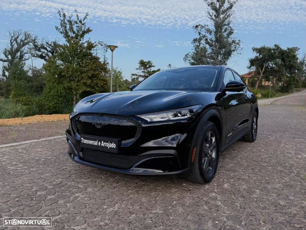 Ford Mustang Mach-E 75.7 kWh Premium AWD - 2