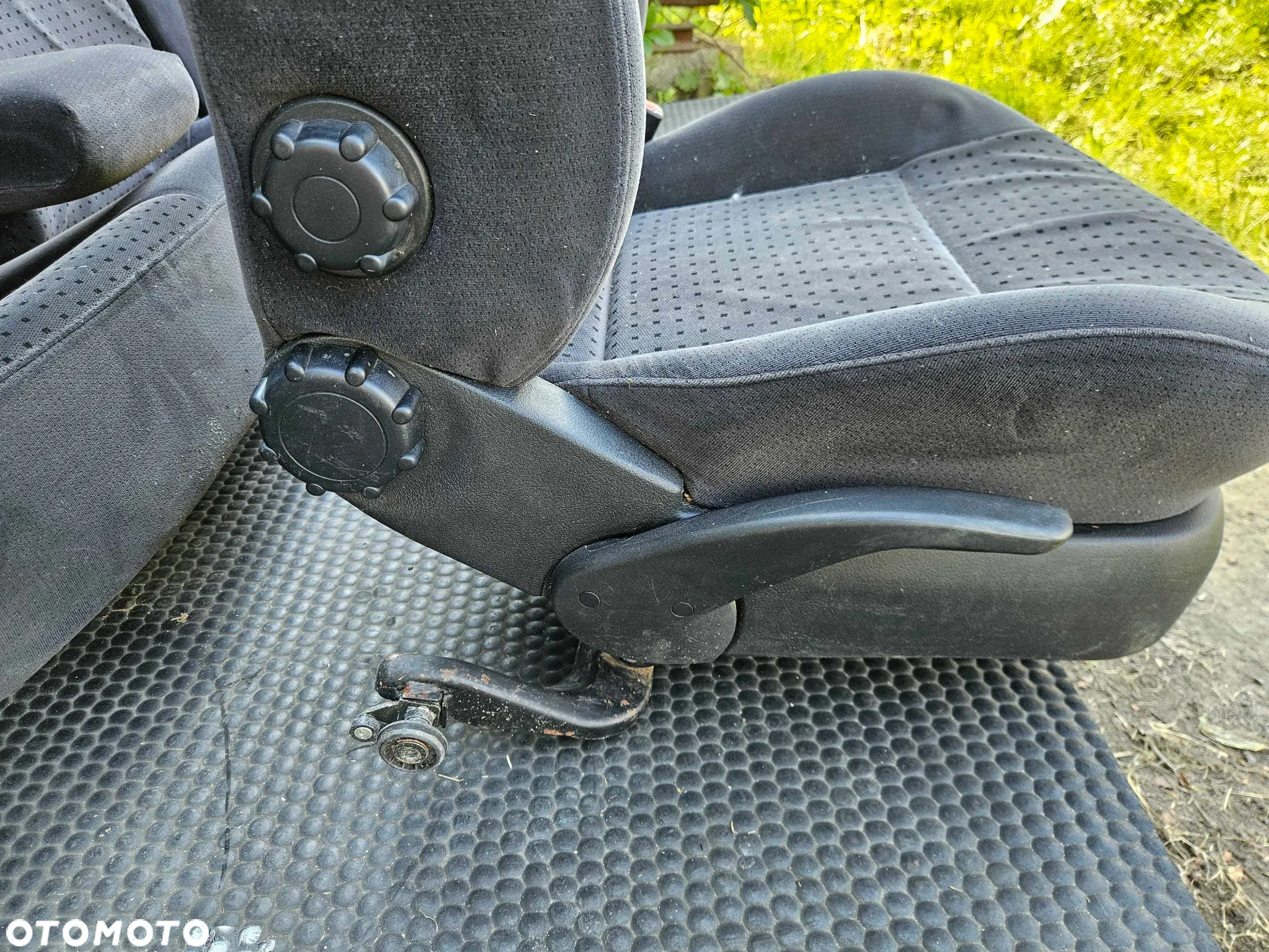 Fotele Fotel Siedzenie Kanapa Podlokietnik Oparcie Welur VW Passat B5 Przed Lift 1997r Komplet - 20