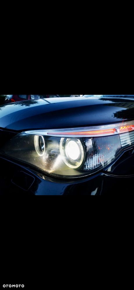 BMW Seria 5 530i - 23