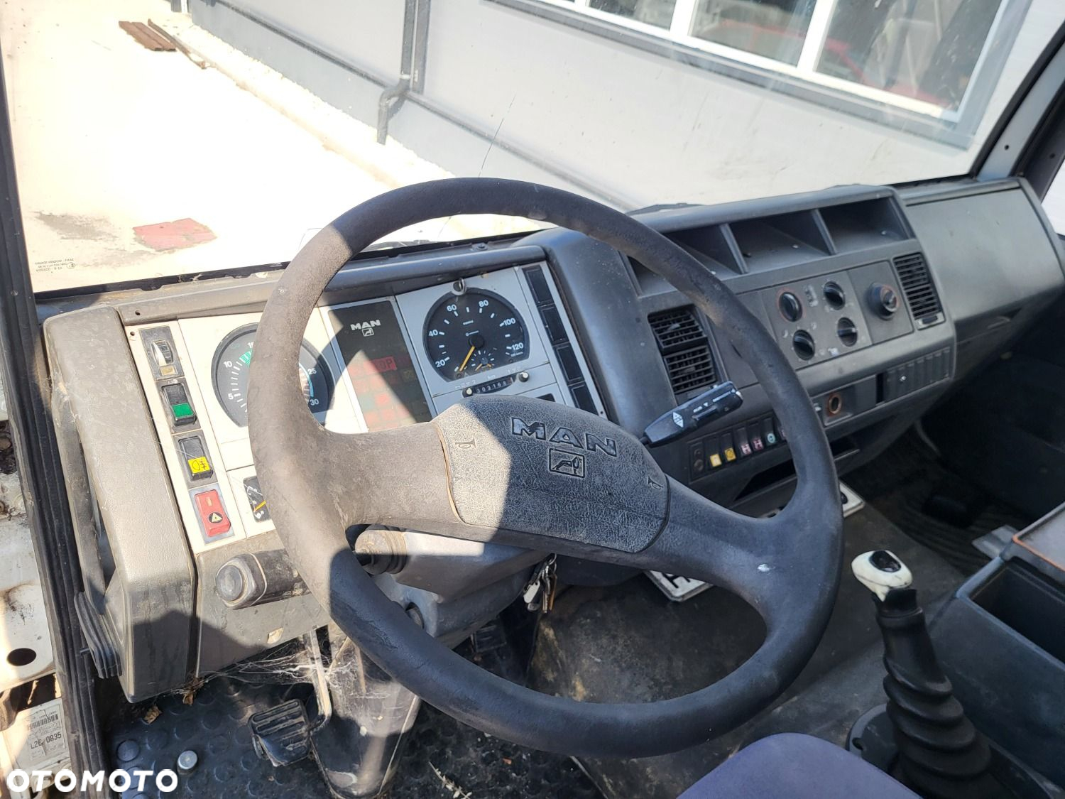 MAN 10.185Laec 4X4 - 12