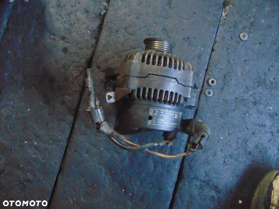 Alternator Toyota T22 2,0 16 v - 2